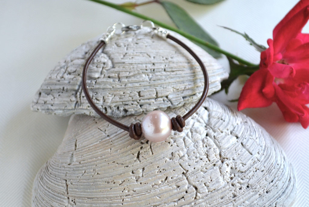 Mauve Edison Pearl Bracelet, Greek Leather, Silver Plated Clasp