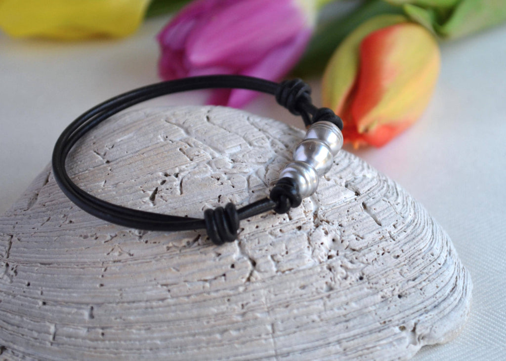 Tahitian Pearl Bracelet: Three Silver Pearls on Black Leather, Adjustable