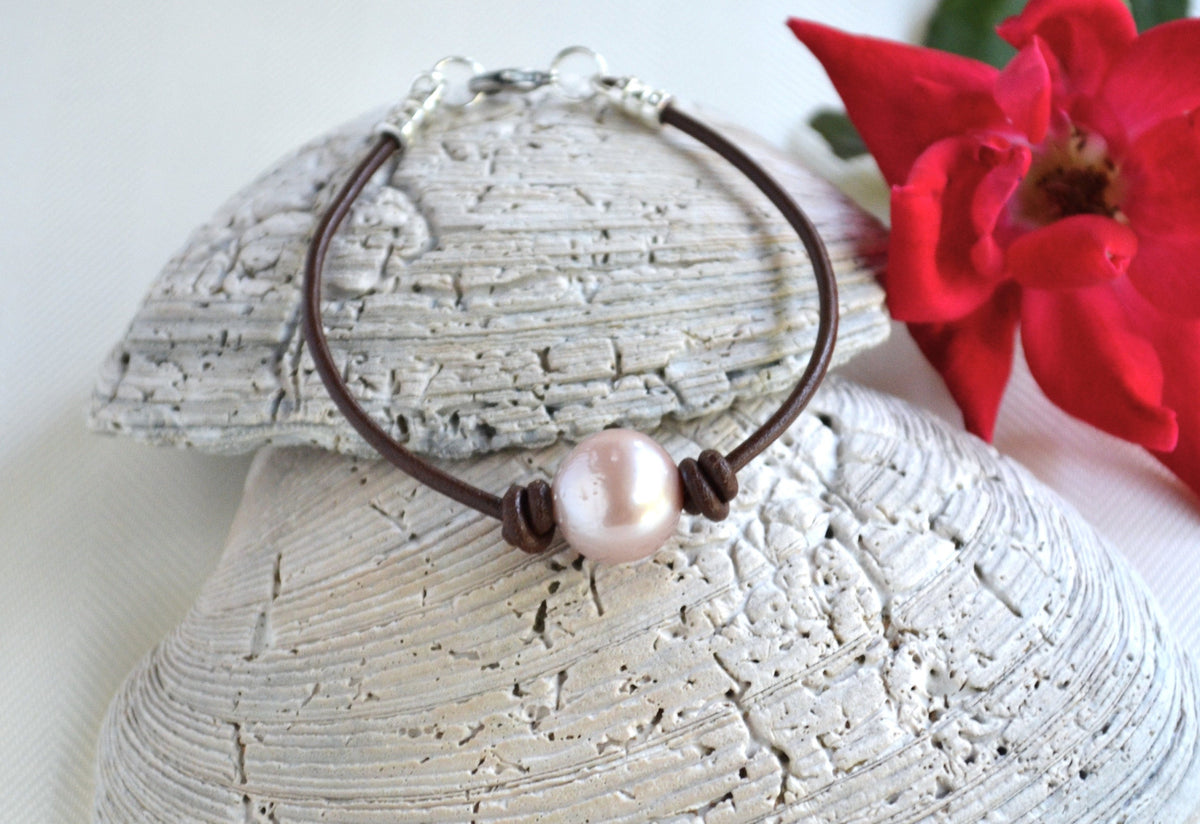 Mauve Edison Pearl Bracelet, Greek Leather, Silver Plated Clasp