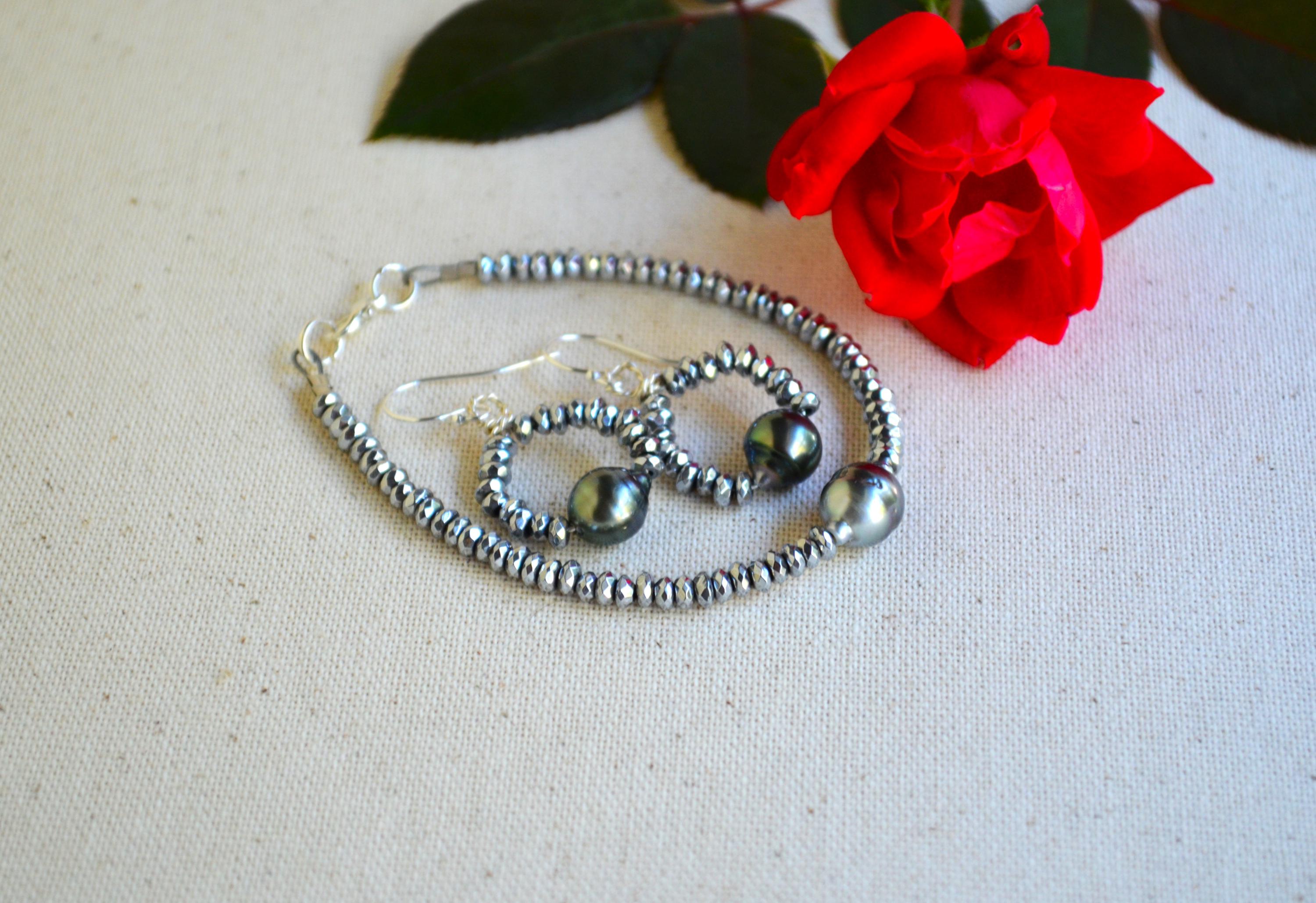 Tahitian Pearl Bracelet: Silver Hematite Beads, Cultured Saltwater Pearls