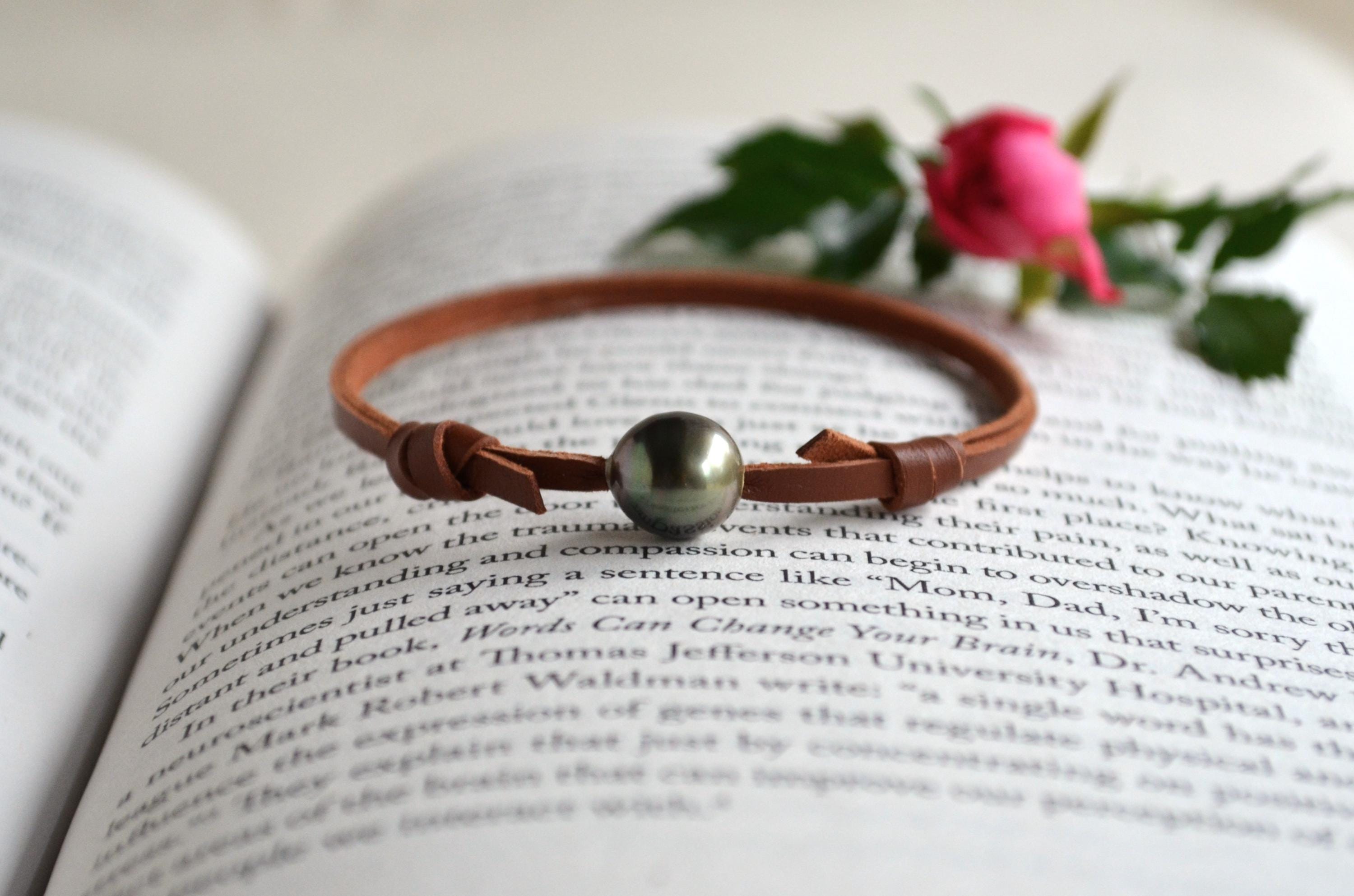 Adjustable Tahitian Pearl Bracelet: Australian Brown Leather Jewelry