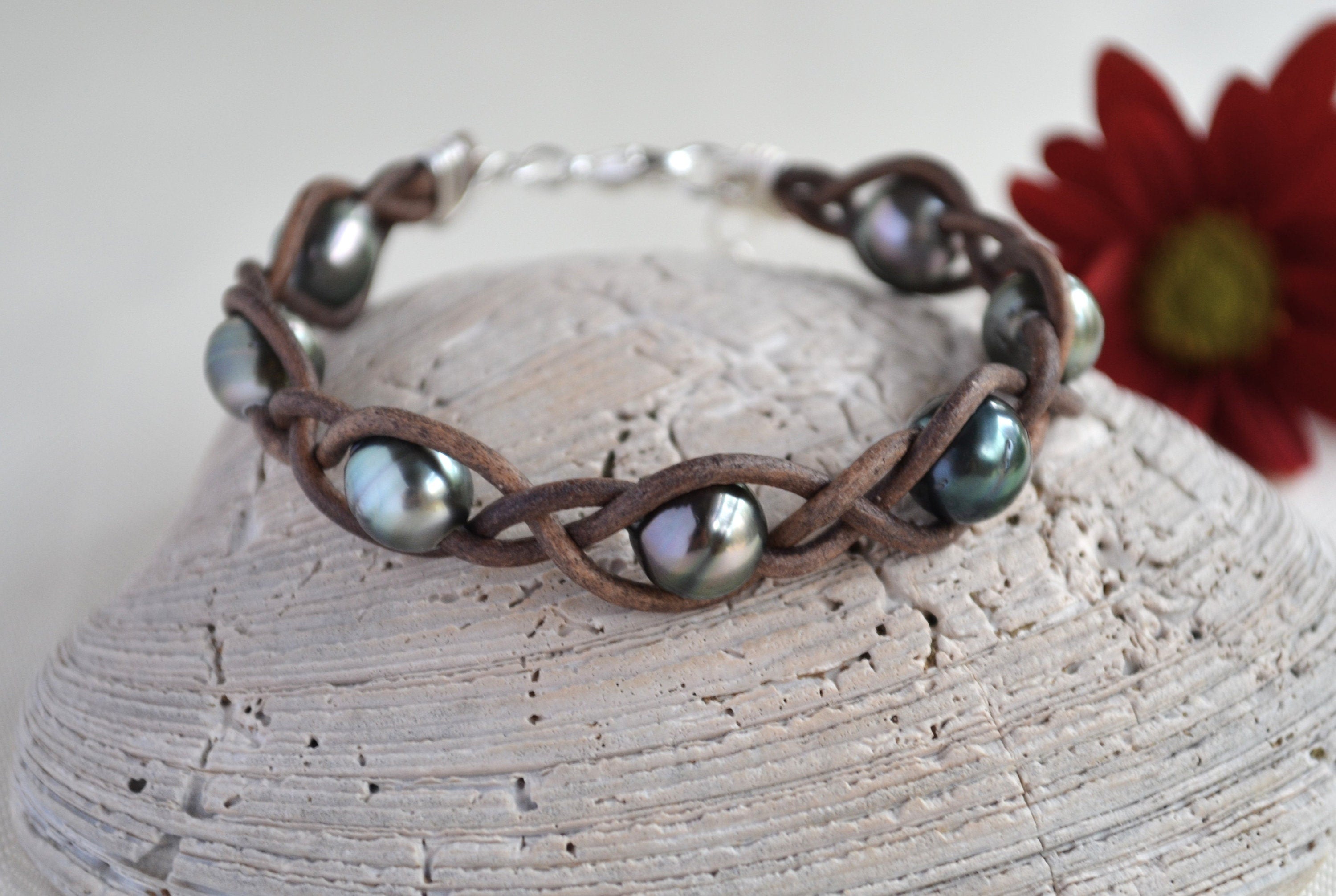 Tahitian Pearl Bracelet: Seven Dark Pearls on Brown Leather