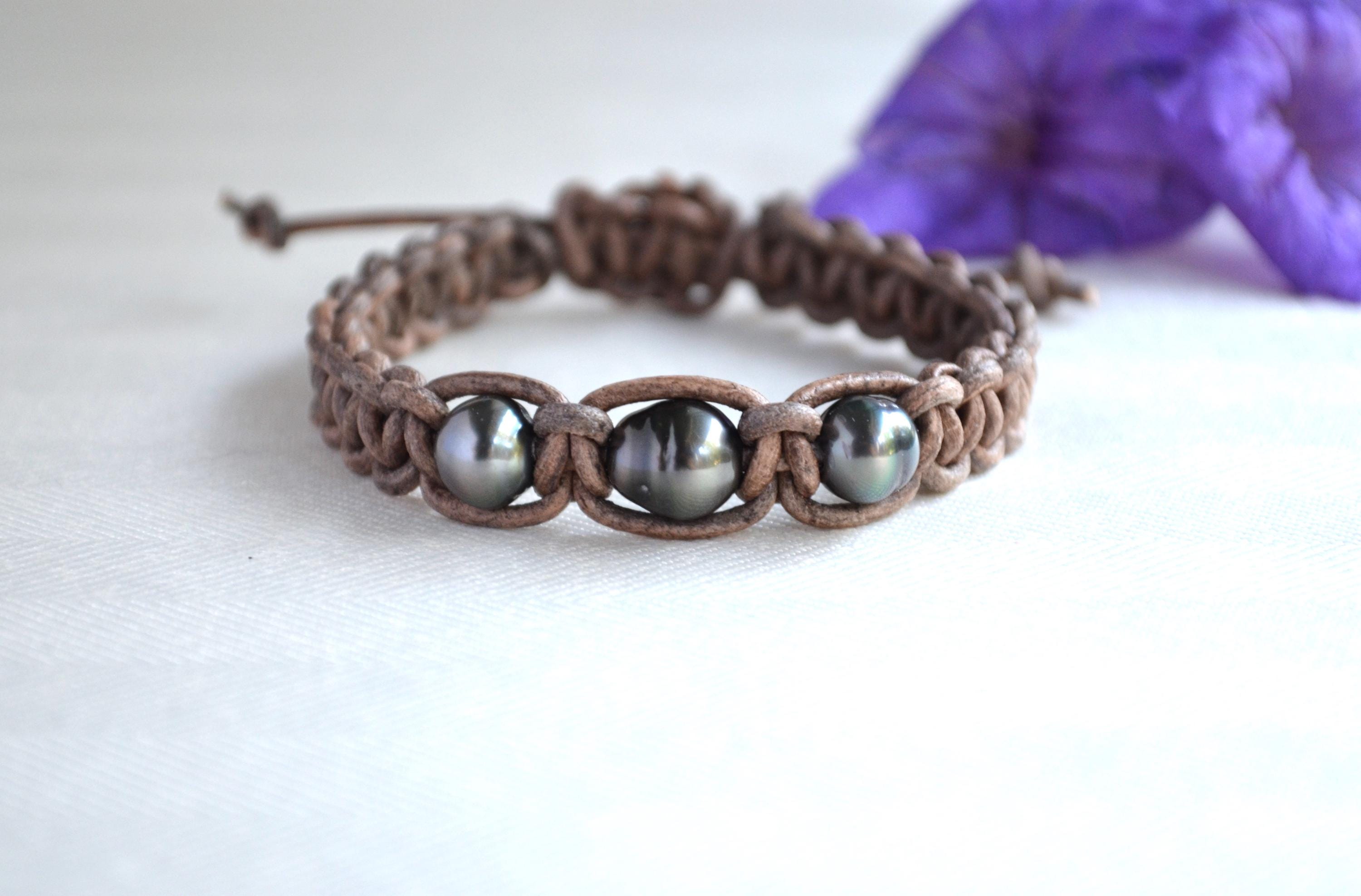 Tahitian Pearl Bracelet: Adjustable Brown Leather, Handmade Jewelry