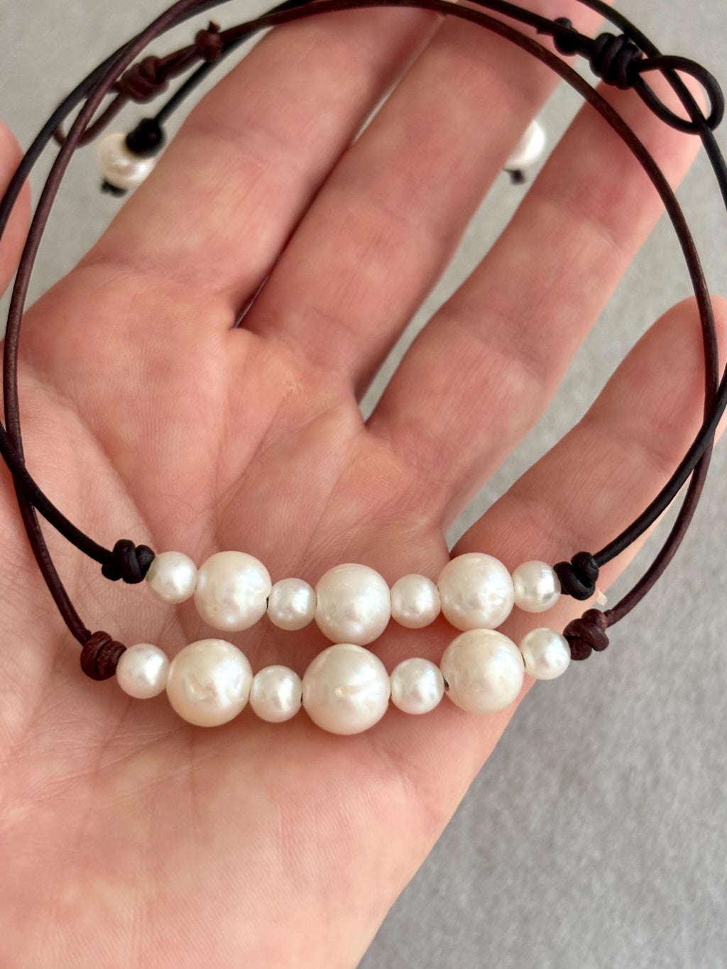 Pearls on Leather Necklace/Choker for Women, White Freshwater Pearls, Boho Chic