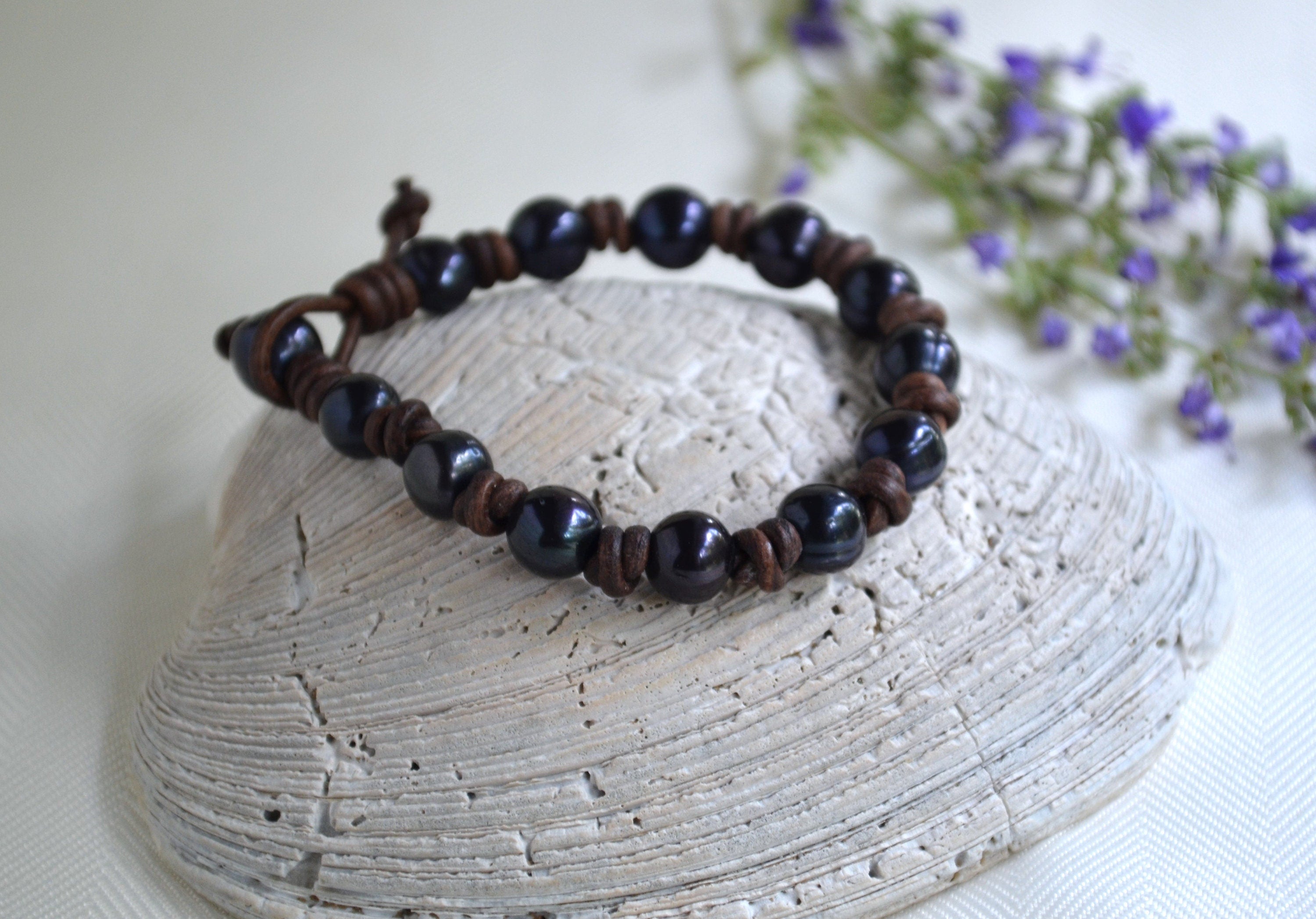 Peacock Pearl Leather Bracelet: Handmade Boho Jewelry