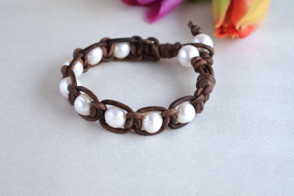White Freshwater Pearl Leather Bracelet: Handmade Boho Chic Jewelry