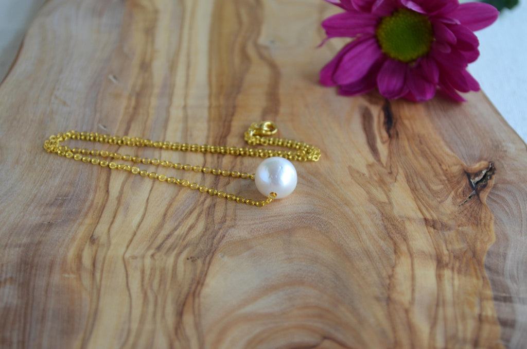 Floating Edison Pearl Necklace – Gold Plated Chain, Minimalist Pendant