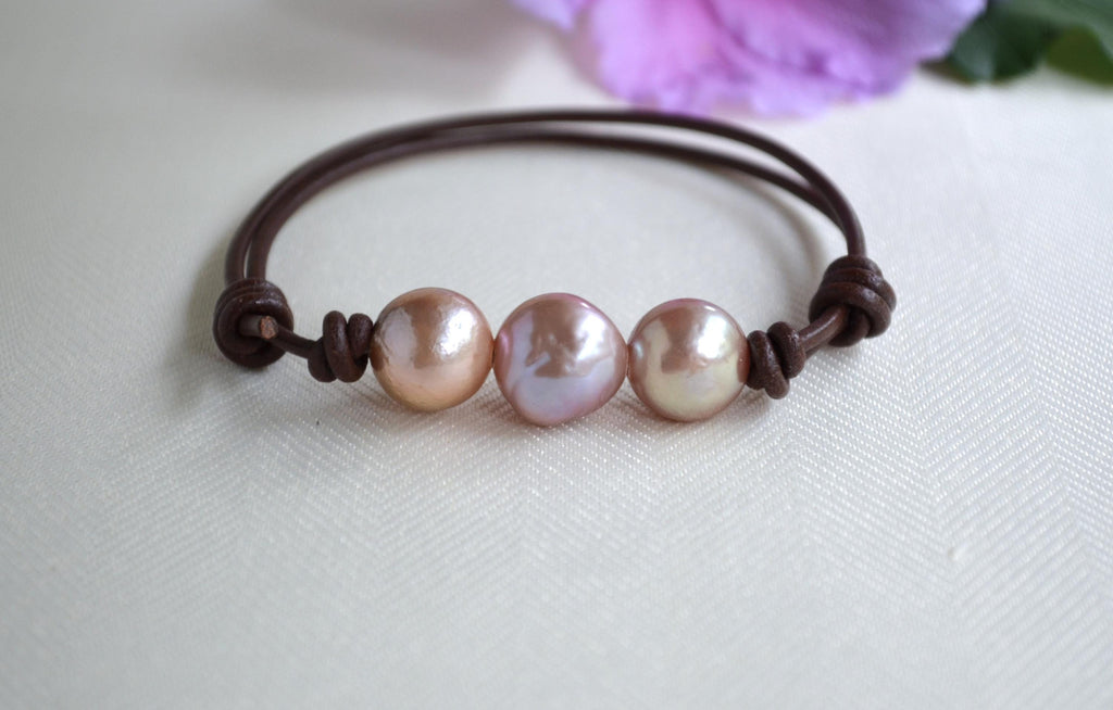 Triple Edison Pearl Leather Bracelet, Adjustable Greek Leather Cord, 11–12mm Real Freshwater Pearls, Multi Tone Minimalist Jewelry Gift
