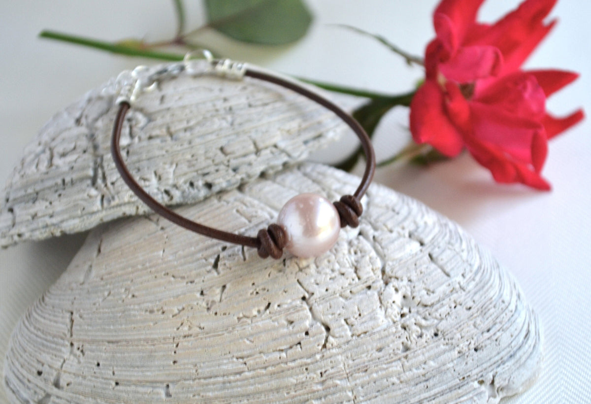 Mauve Edison Pearl Bracelet, Greek Leather, Silver Plated Clasp