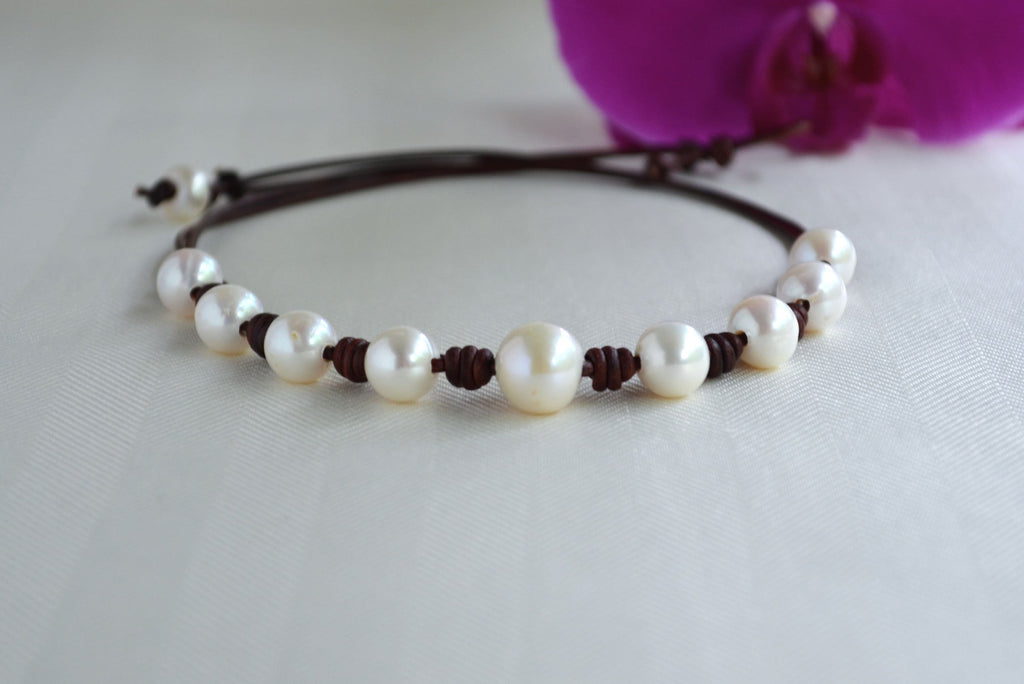 Knotted Pearl Leather Necklace: Boho Freshwater Pearl Jewelry Gift for Her